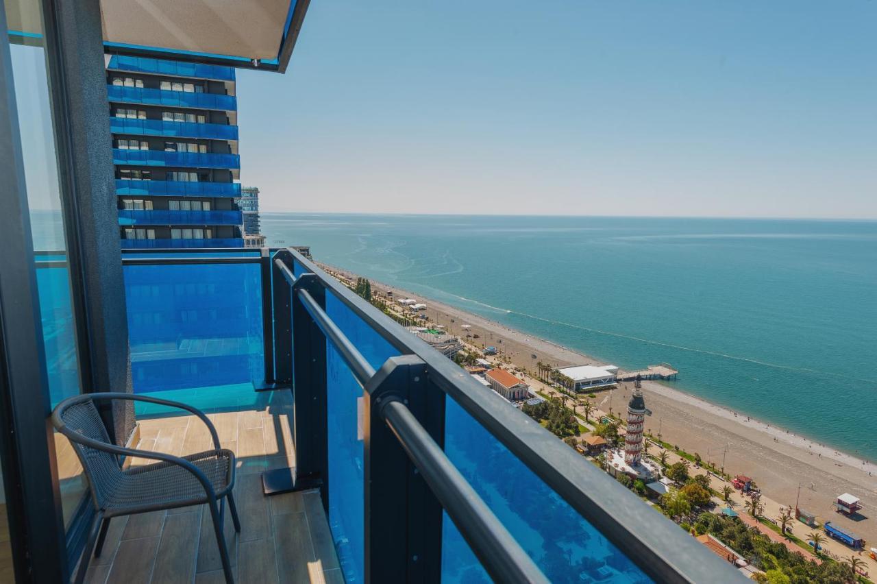 Aparthotel Orbi City Batumi Exterior photo