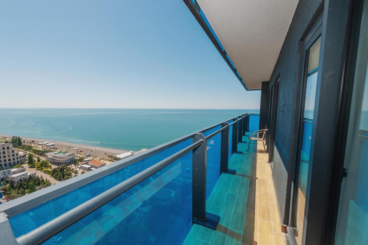 Aparthotel Orbi City Batumi Exterior photo