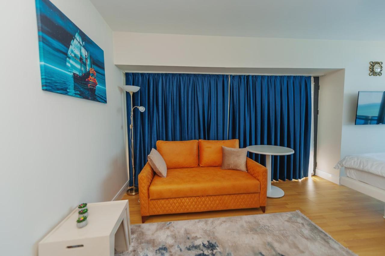 Aparthotel Orbi City Batumi Exterior photo