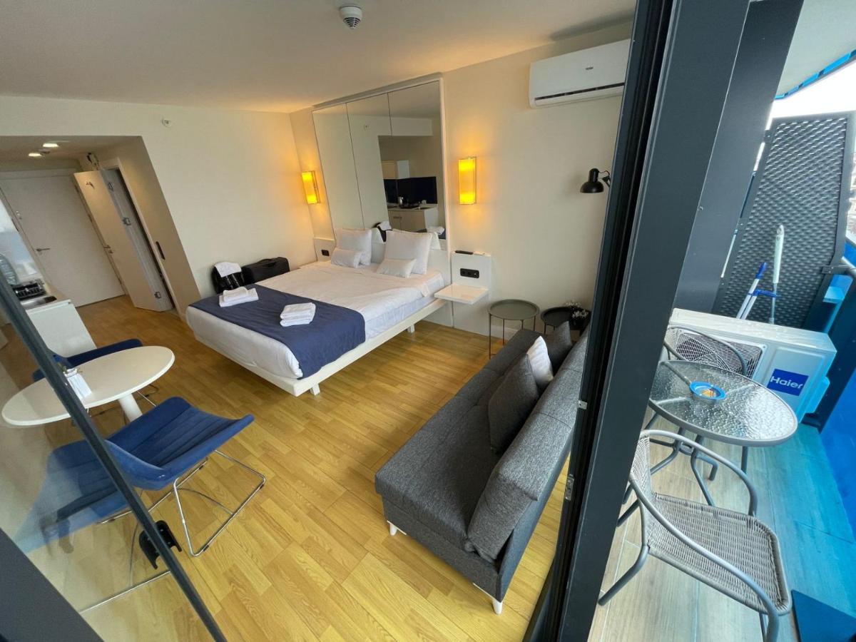 Aparthotel Orbi City Batumi Exterior photo