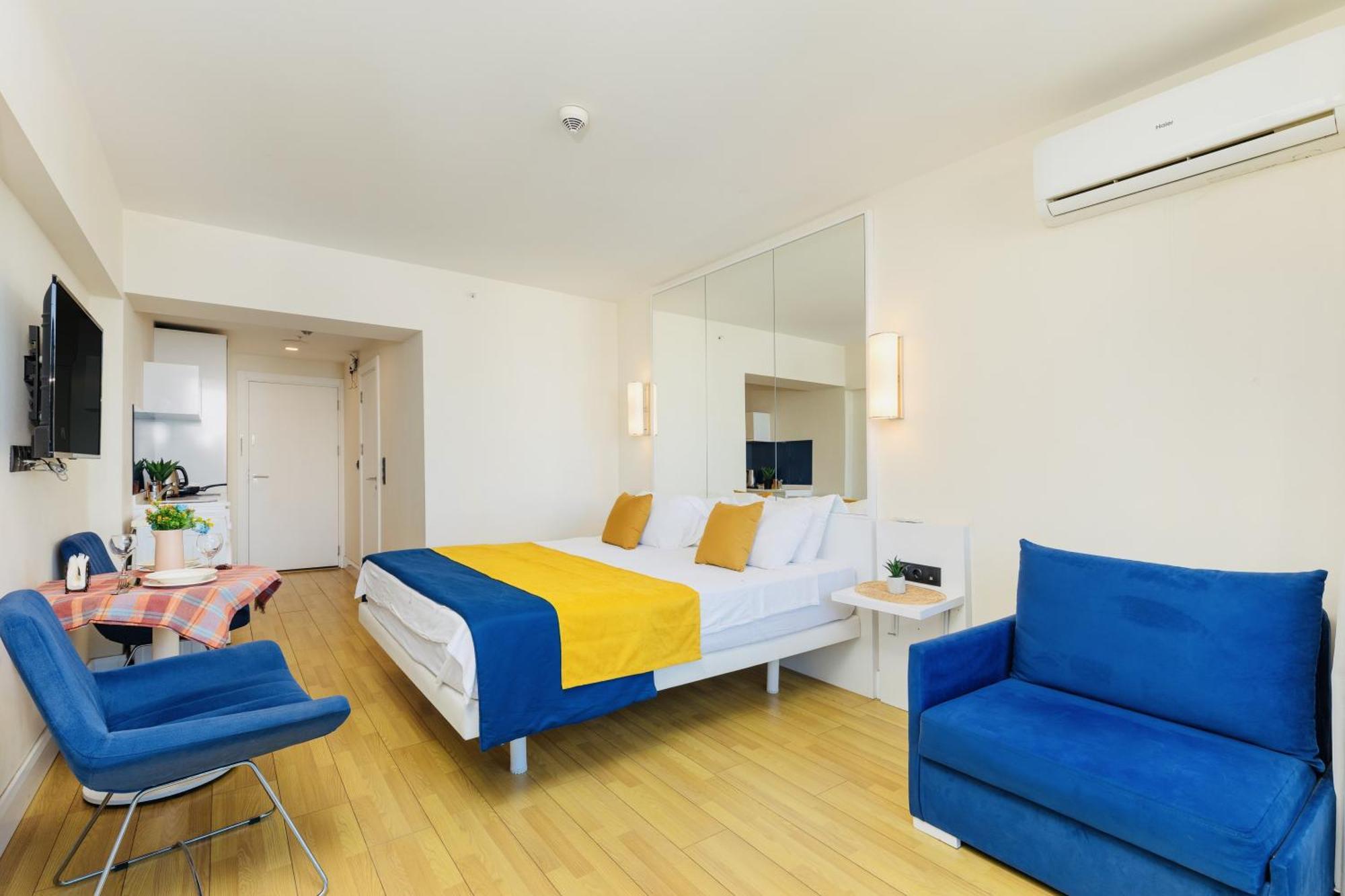 Aparthotel Orbi City Batumi Exterior photo